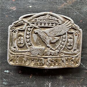 vintage bicentennial 1976 belt buckle